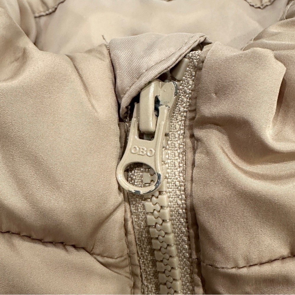 Old Navy Active Tan Puffer Vest - Picture 3 of 5